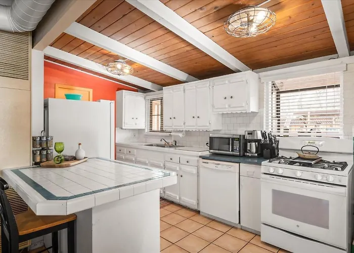 Holiday home Cozy With Private Creek Access