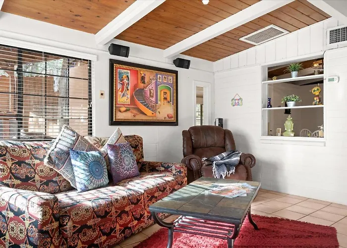 Holiday home Cozy With Private Creek Access