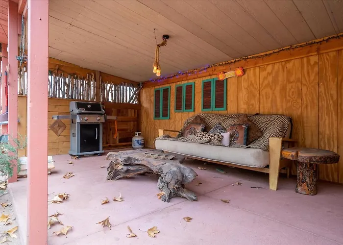 Holiday home Cozy With Private Creek Access *