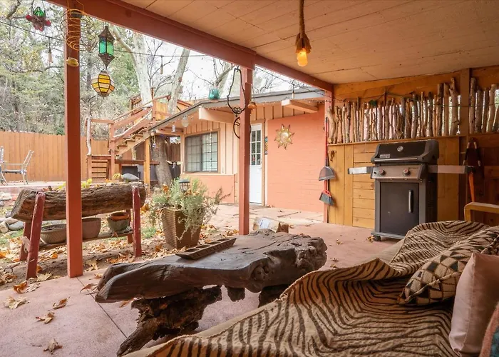Cozy With Private Creek Access Holiday home Sedona